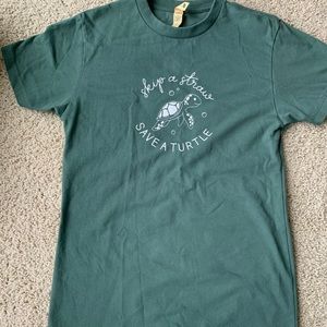 Green “skip a straw save a turtle” t-shirt
